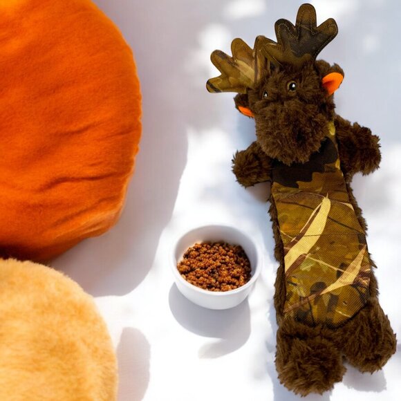 3 Pack Vibrant Life Camo Moose Plush Dog Toys – Level 3 Durable Squeaky Chew - Picture 7 of 16